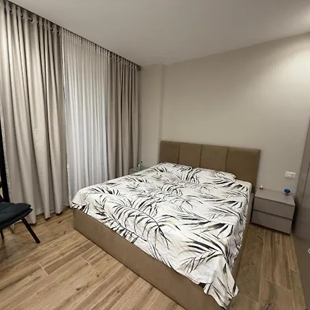 Marsi's House Golem (Tirana)